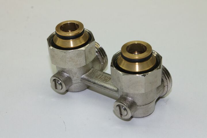 Zweirohr-Hahnblock G3/4 x G3/4, Eck, f. Ventil-HK m. 3/4" AG, m. Konusteil, m. Absperrung