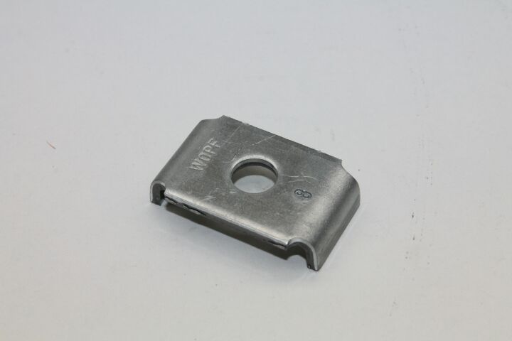 Tyco Schienen-Profilhalter QLNUT (H30), verz., zu Uni 0,1,2,