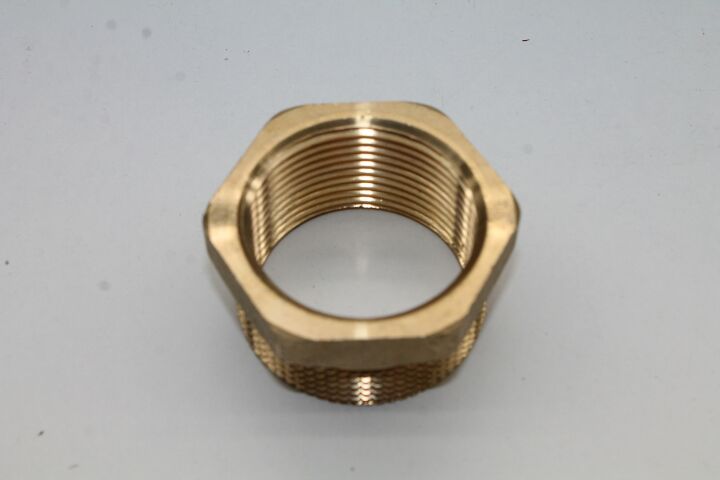 Suevia Red.-Stück Messing, 1" x 11/4", IG/AG, Nr. 102.1235, zu Heizgerät