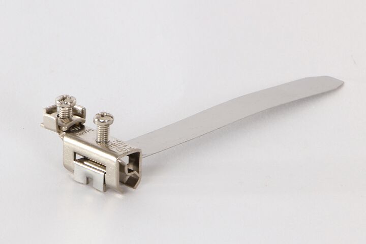 Erdungsband-Schelle DN 40 (11/2")  OBO Typ 927/1
