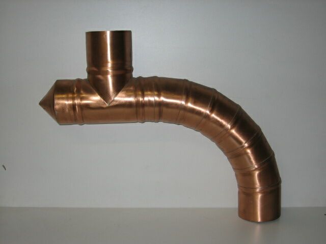 Gliederbogen aus Kupfer, mit Spitze